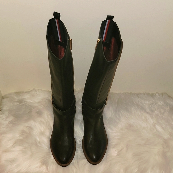 Tommy Hilfiger Frankly 2 boots size 8.5 m - Picture 4 of 11